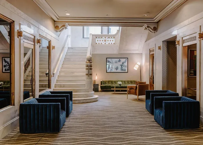 Club Quarters Hotel Wacker At Michigan, Chicago
